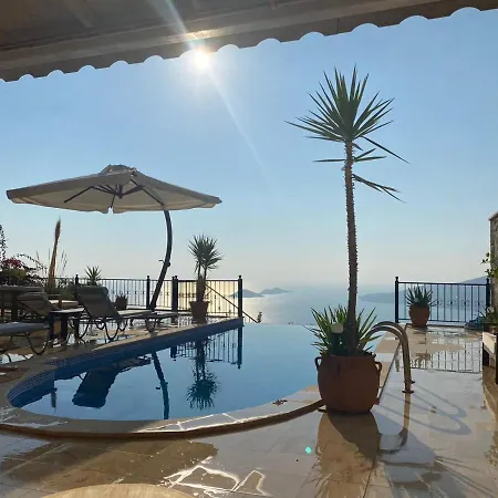 Sezen Villa *