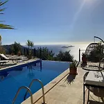 Βίλα Sezen Καλκάν