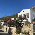 Βίλα Sezen Καλκάν